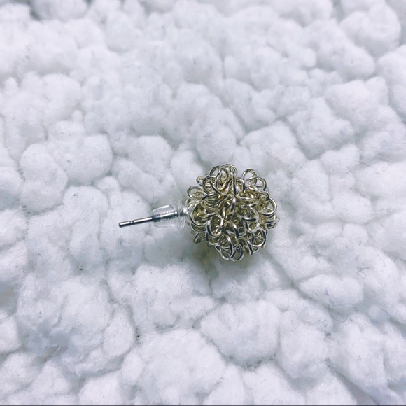 Silver tone Tangled Yarn Ball Stud Earrings - Picture 4 of 7